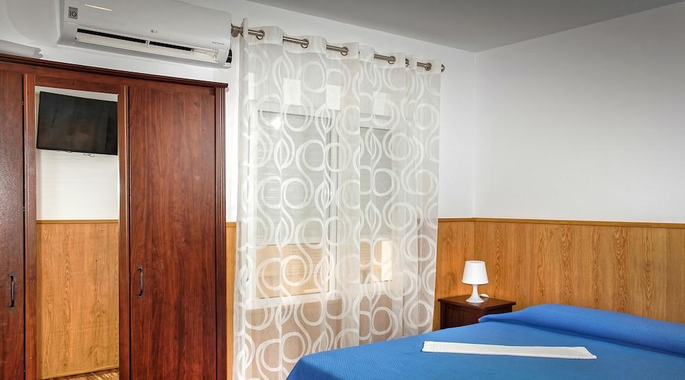 Irati Hotel เบนิดอร์ม ภายนอก รูปภาพ